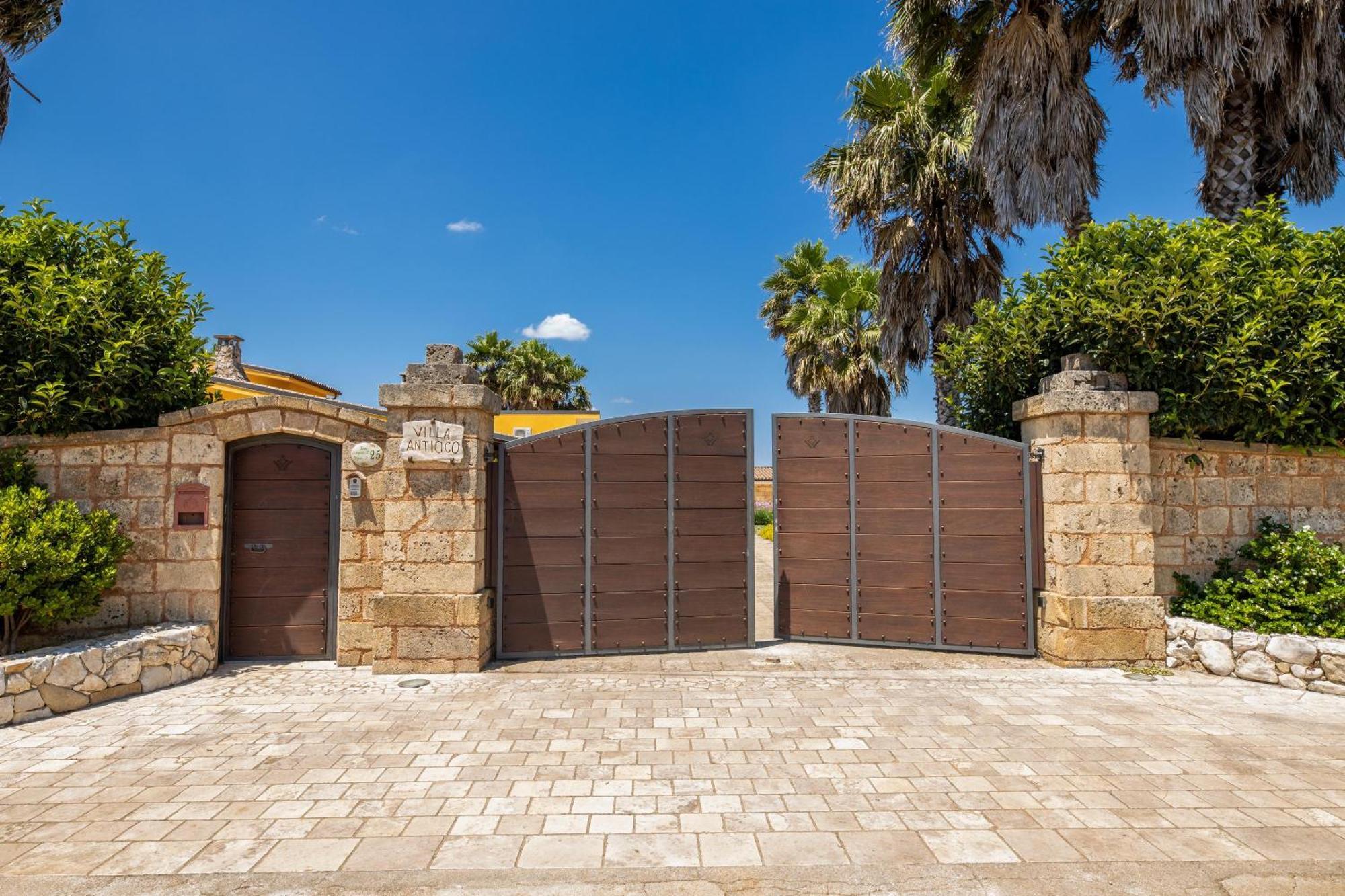 Villa Esmeralda Taviano  Exterior foto